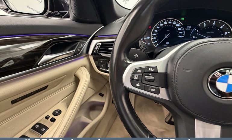 
								BMW 540 i Automatas 2018 full									