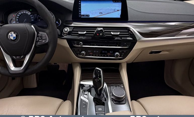 
								BMW 520 d Luxury Individual Automatas 2018 full									