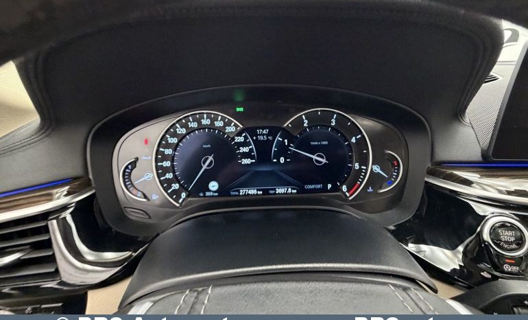 
								BMW 520 d Luxury Individual Automatas 2018 full									