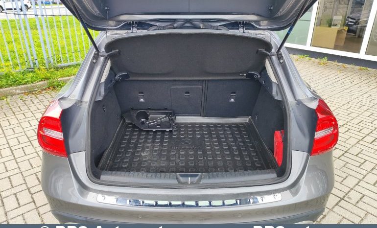 
								Mercedes-Benz GLA 220 2.2d 2014 full									