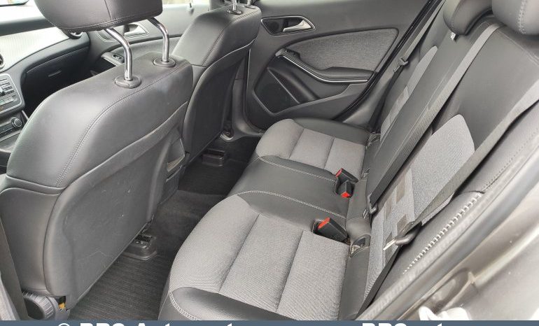 
								Mercedes-Benz GLA 220 2.2d 2014 full									