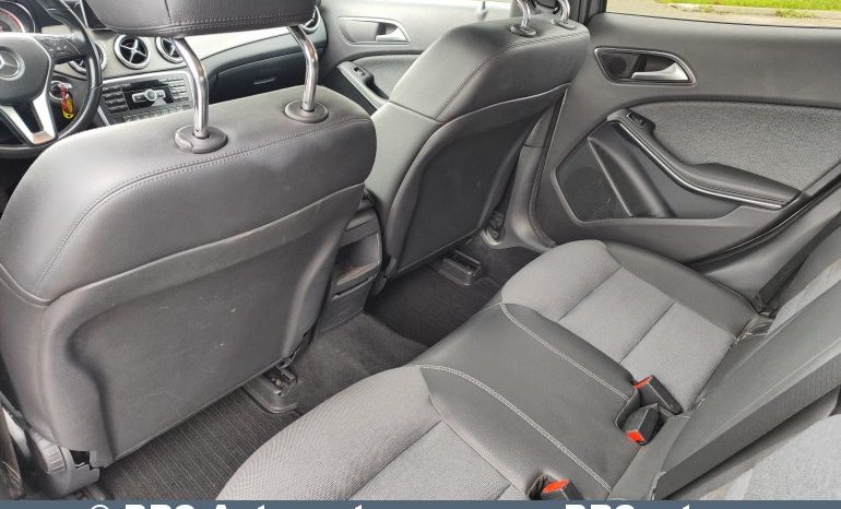 
								Mercedes-Benz GLA 220 2.2d 2014 full									