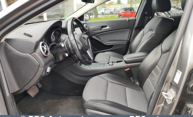 
								Mercedes-Benz GLA 220 2.2d 2014 full									