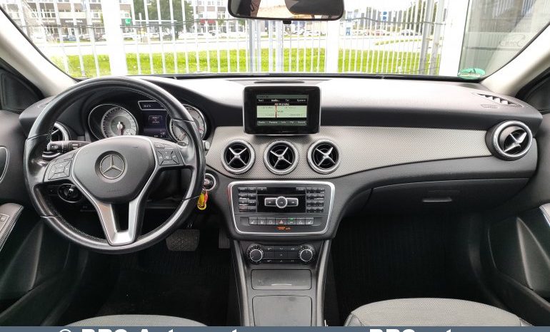 
								Mercedes-Benz GLA 220 2.2d 2014 full									