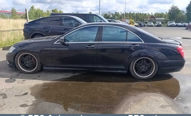 
								Mercedes-Benz S 350 Automatas 2006 full									