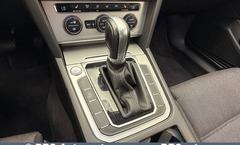 
								Volkswagen Passat 2.0 TDI Automatas 2018 full									