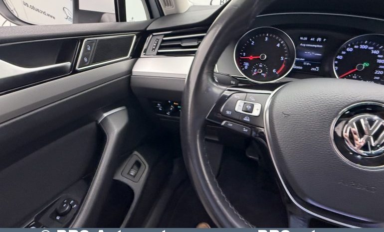 
								Volkswagen Passat 2.0 TDI Automatas 2018 full									