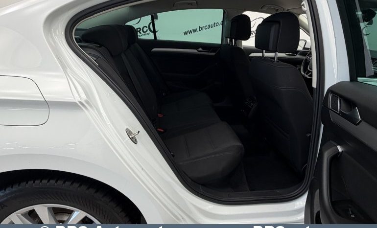 
								Volkswagen Passat 2.0 TDI Automatas 2018 full									