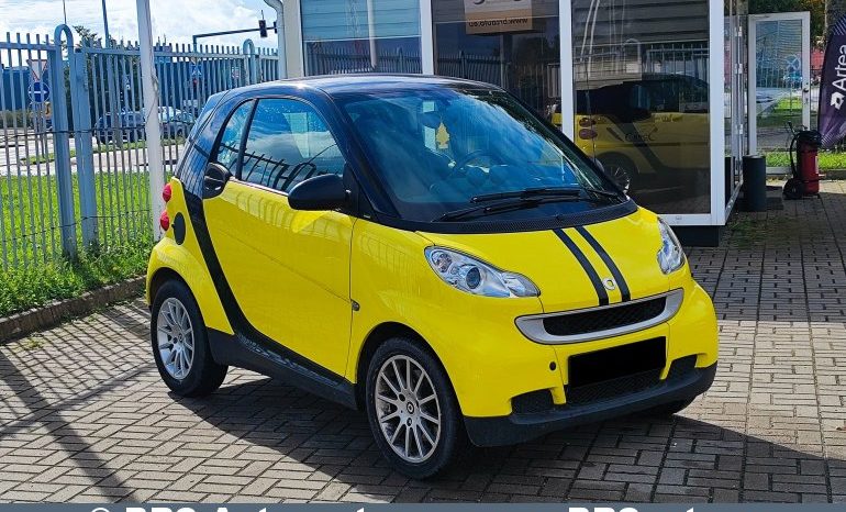 
								Smart Fortwo 0.8 cdI Automatas 2008 full									