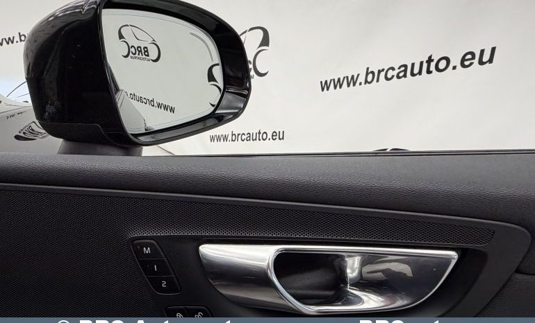
								Volvo XC 60 T8 R-Design Twin Engine AWD Automatas 2020 full									