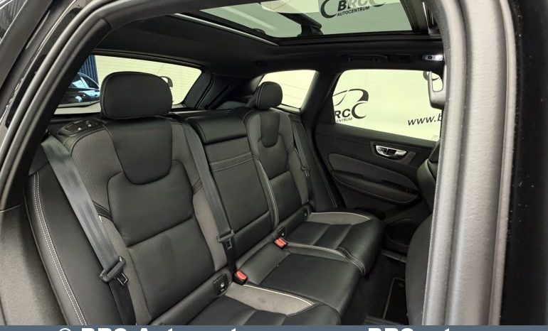 
								Volvo XC 60 T8 R-Design Twin Engine AWD Automatas 2020 full									