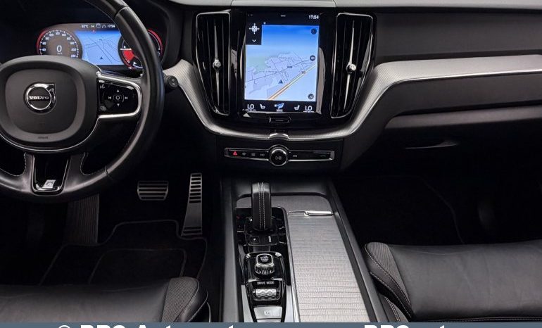 
								Volvo XC 60 T8 R-Design Twin Engine AWD Automatas 2020 full									