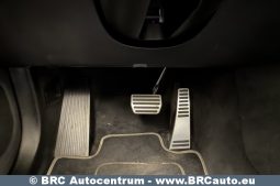 
										Volvo XC 60 T8 R-Design Twin Engine AWD Automatas 2020 full									
