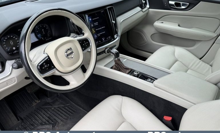 
								Volvo V60 Cross Country 2.0 T5 Momentum AWD Automatas 2022 full									