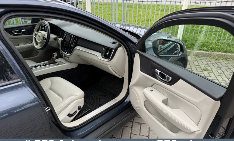 
								Volvo V60 Cross Country 2.0 T5 Momentum AWD Automatas 2022 full									