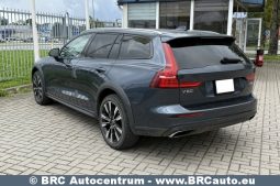
										Volvo V60 Cross Country 2.0 T5 Momentum AWD Automatas 2022 full									