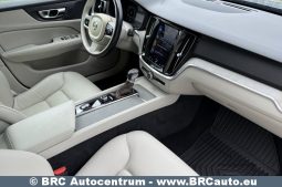 
										Volvo V60 Cross Country 2.0 T5 Momentum AWD Automatas 2022 full									