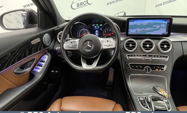
								Mercedes-Benz C 300 e Plug-In Hybrid Automatas 2020 full									