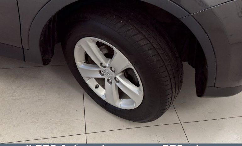 
								Toyota RAV 4 2.0 Valvematic Automatas 2013 full									