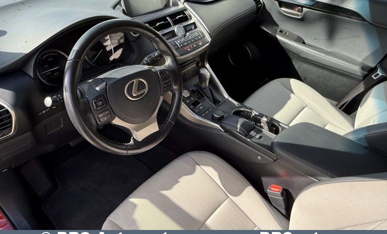 
								Lexus NX300h 2.5 Hybrid e-CVT Automatas 2016 full									