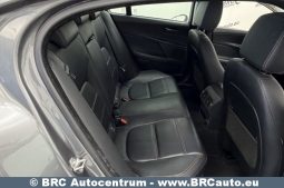 
										Jaguar XE 2.0D Automatas 2015 full									
