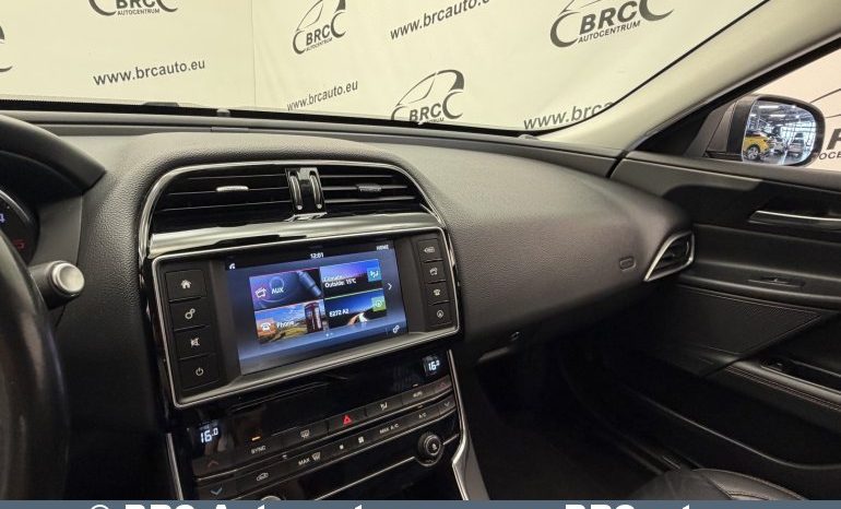 
								Jaguar XE 2.0D Automatas 2015 full									