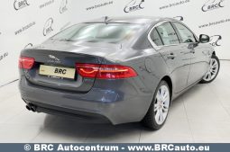 
										Jaguar XE 2.0D Automatas 2015 full									