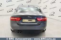 
										Jaguar XE 2.0D Automatas 2015 full									