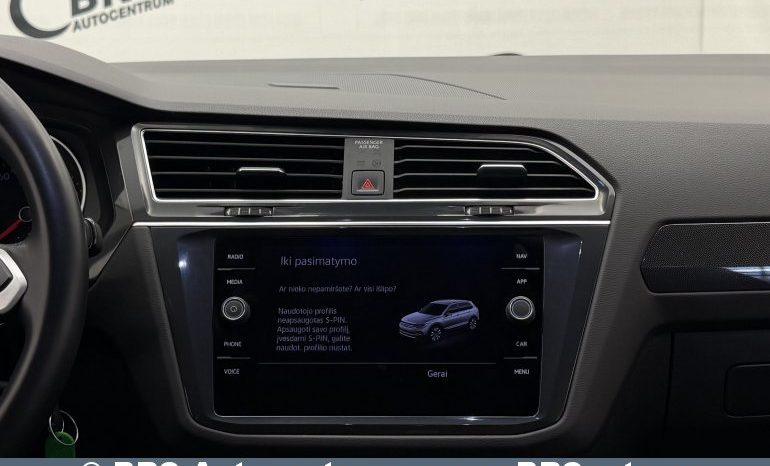 
								Volkswagen Tiguan 2.0 TDI Automatas 2022 full									