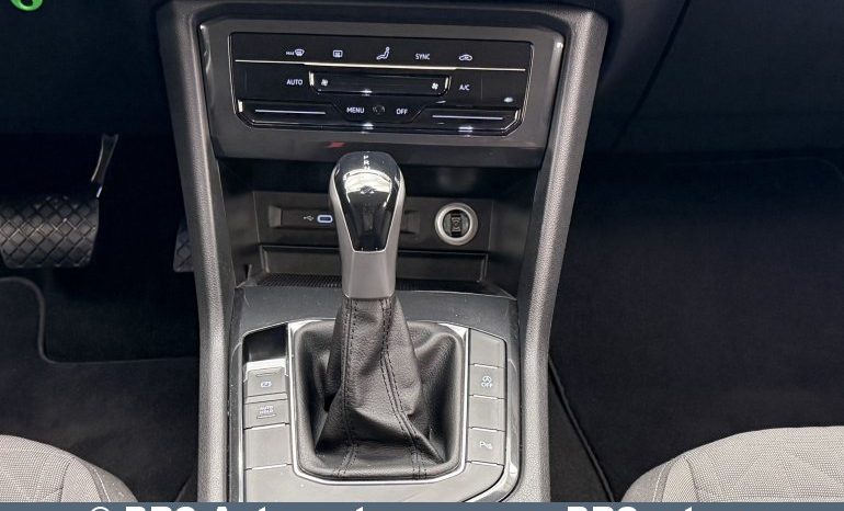 
								Volkswagen Tiguan 2.0 TDI Automatas 2022 full									