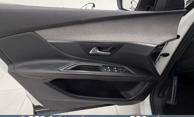 
								Peugeot 3008 2.0 BlueHDi GT Automatas 2017 full									