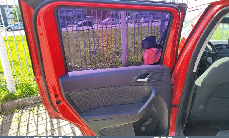 
								Skoda Yeti 2.0 TDI 4Motion 2011 full									