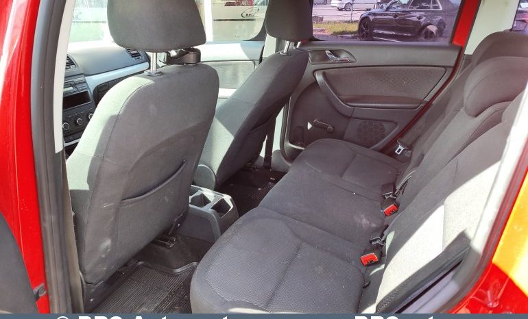 
								Skoda Yeti 2.0 TDI 4Motion 2011 full									