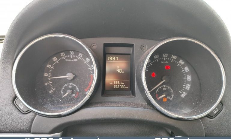 
								Skoda Yeti 2.0 TDI 4Motion 2011 full									