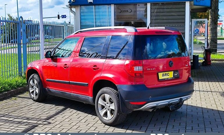 
								Skoda Yeti 2.0 TDI 4Motion 2011 full									