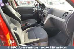
										Skoda Yeti 2.0 TDI 4Motion 2011 full									
