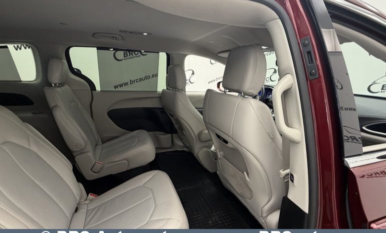 
								Chrysler Pacifica 3.6 V6 Automatas 2021 full									