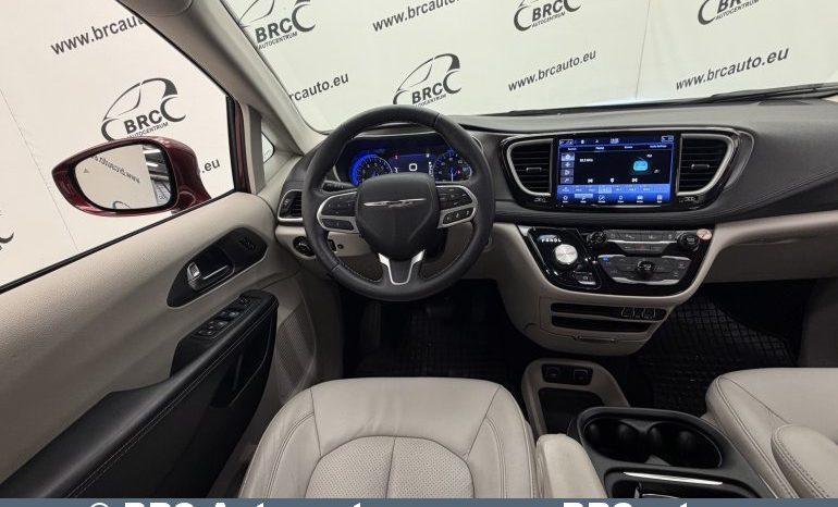 
								Chrysler Pacifica 3.6 V6 Automatas 2021 full									