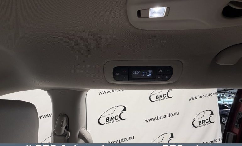 
								Chrysler Pacifica 3.6 V6 Automatas 2021 full									