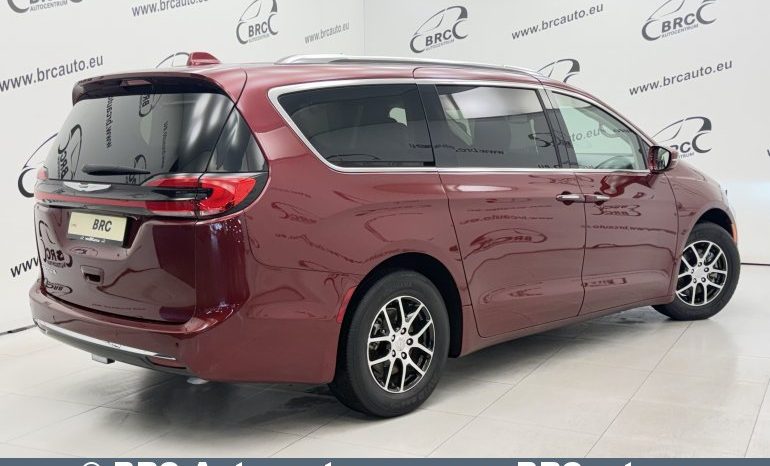 
								Chrysler Pacifica 3.6 V6 Automatas 2021 full									