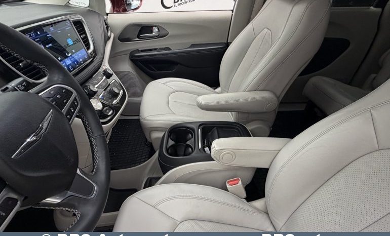 
								Chrysler Pacifica 3.6 V6 Automatas 2021 full									