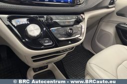 
										Chrysler Pacifica 3.6 V6 Automatas 2021 full									