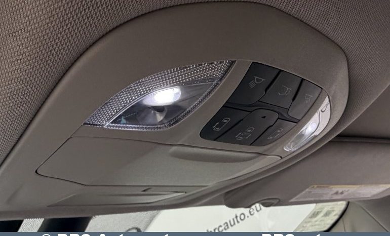 
								Chrysler Pacifica 3.6 V6 Automatas 2021 full									