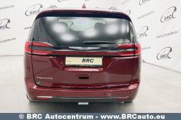 
										Chrysler Pacifica 3.6 V6 Automatas 2021 full									
