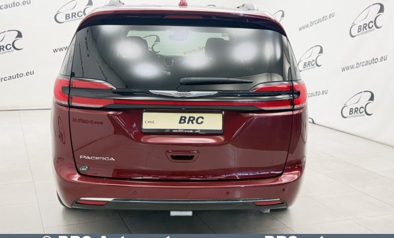 
								Chrysler Pacifica 3.6 V6 Automatas 2021 full									
