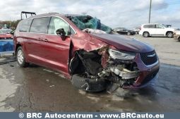 
										Chrysler Pacifica 3.6 V6 Automatas 2021 full									