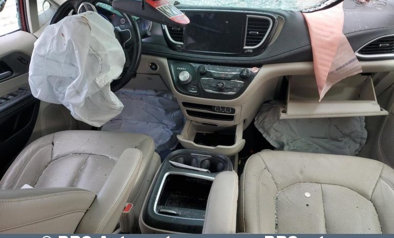 
								Chrysler Pacifica 3.6 V6 Automatas 2021 full									