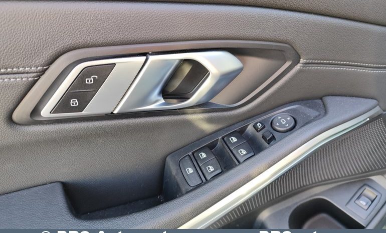
								BMW 318 2.0d Sport Line Automatas 2020 full									