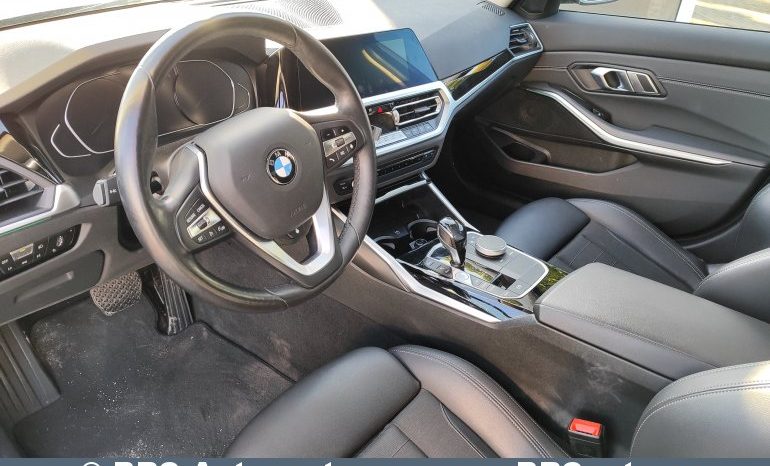 
								BMW 318 2.0d Sport Line Automatas 2020 full									