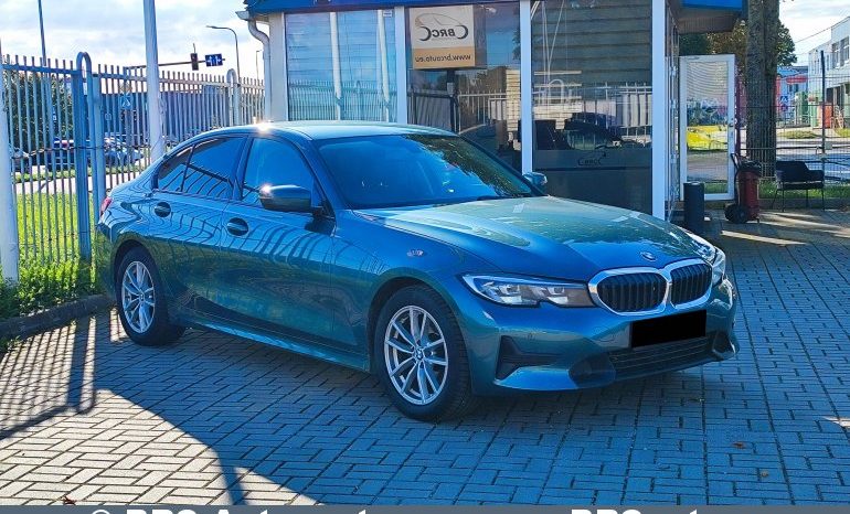 
								BMW 318 2.0d Sport Line Automatas 2020 full									